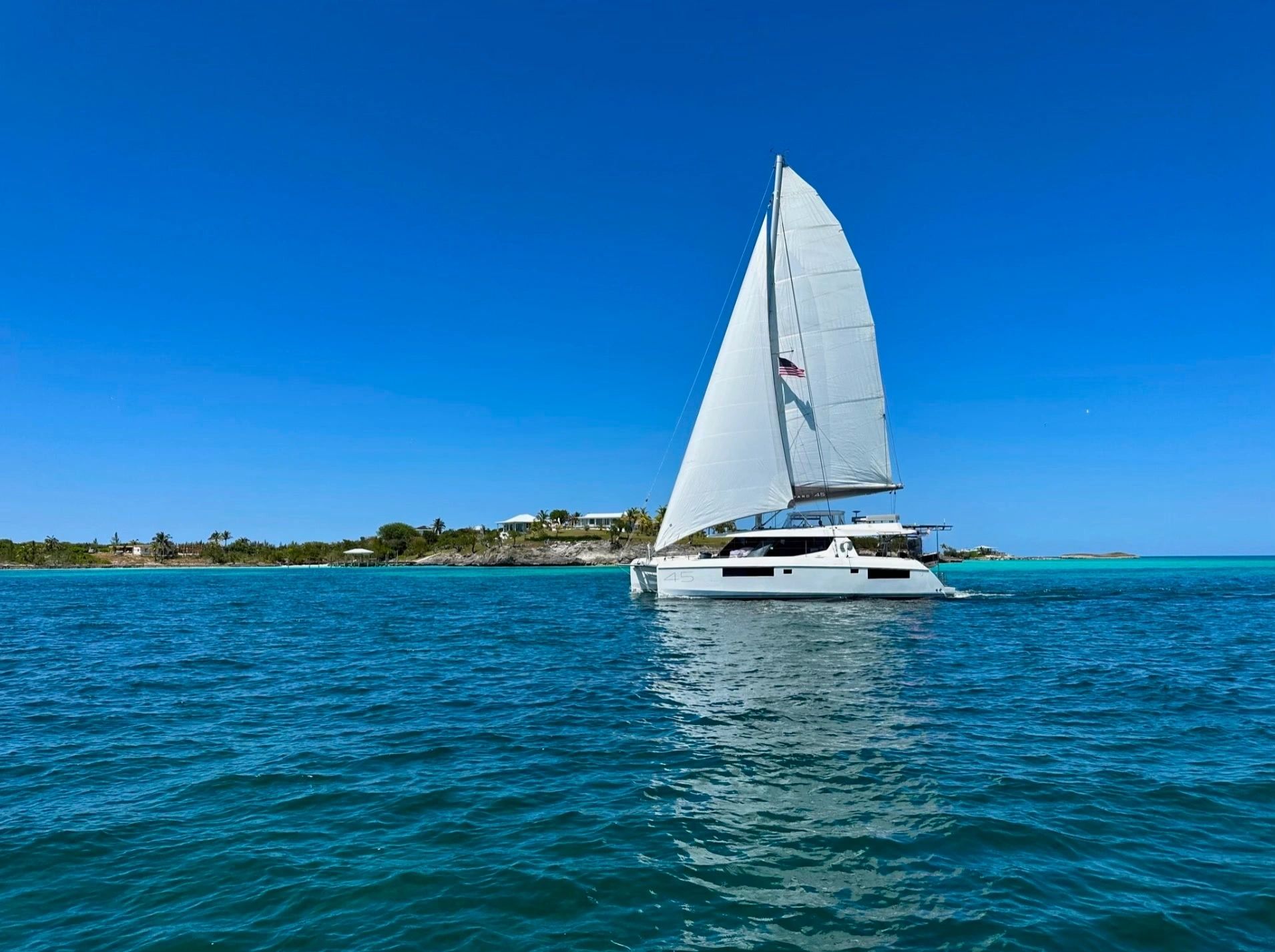 2018 Leopard 40 hero image