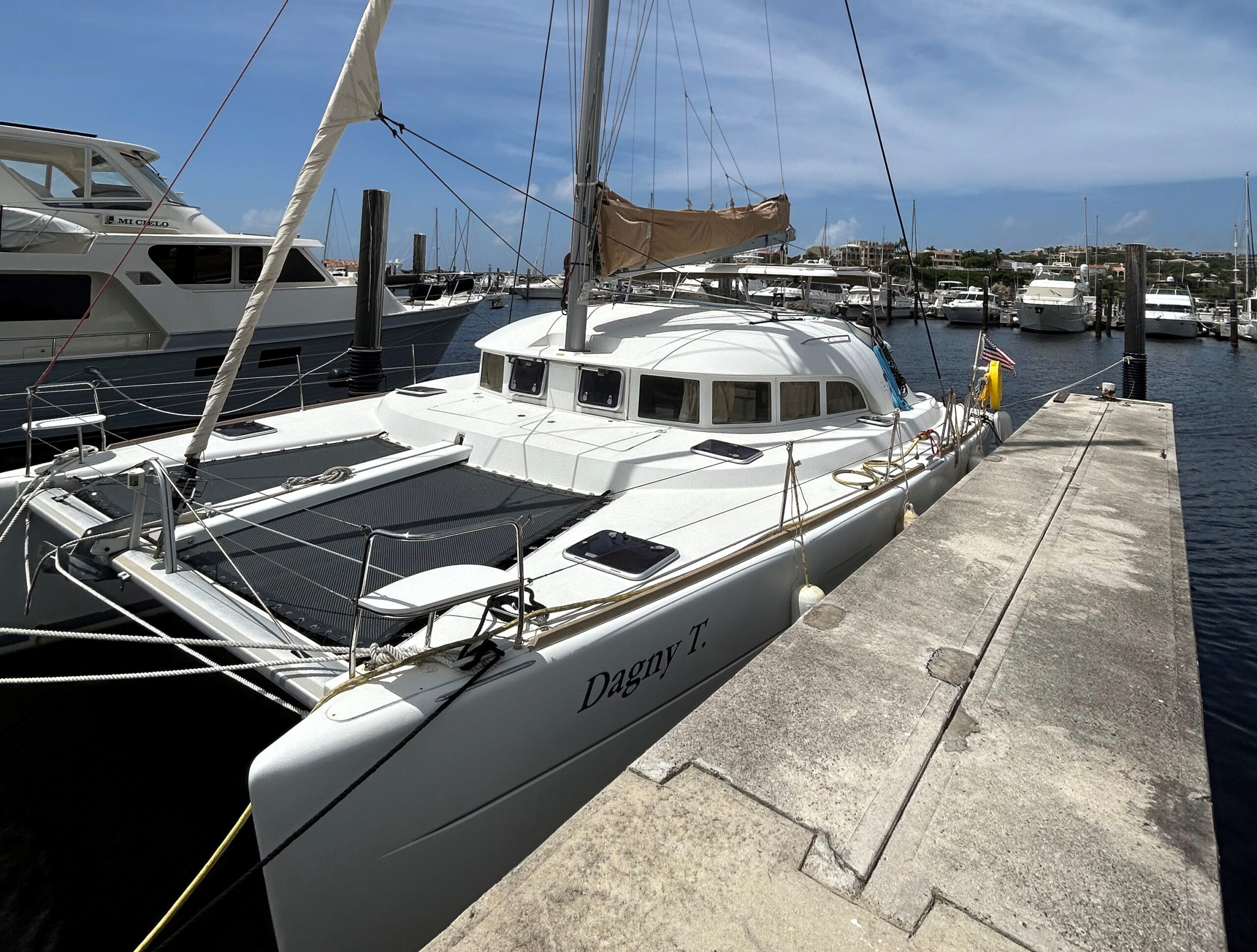 2016 Lagoon 380 Owner’s Version hero image